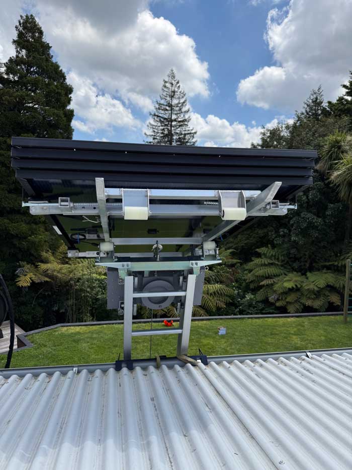 Battery Ladder Hoist - Image 8