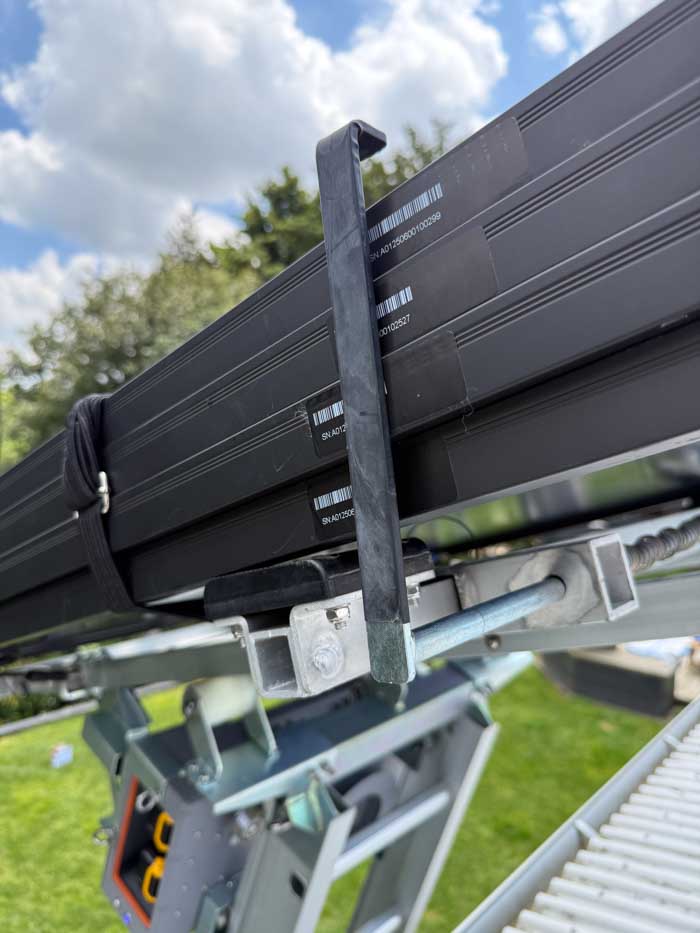 Battery Ladder Hoist - Image 5